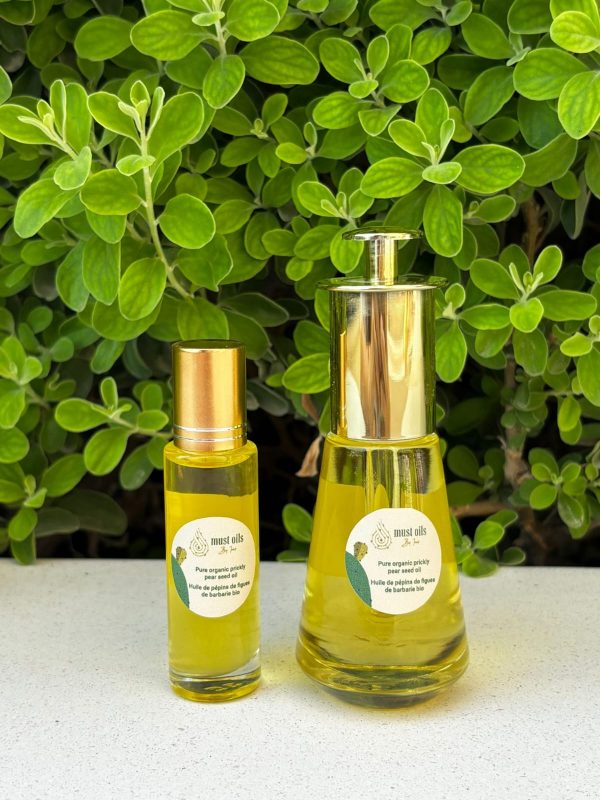 Organic prickly pear seed oil